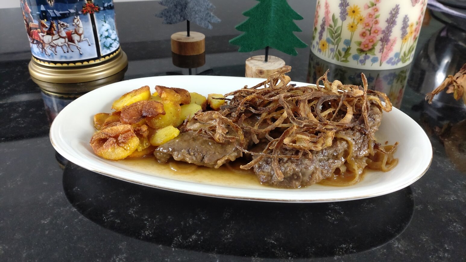 REZEPT Wiener Zwiebelrostbraten | Historische Romane und Rezepte