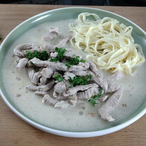 REZEPT Züricher Geschnetzeltes | Historische Romane und Rezepte REZEPT Züricher Geschnetzeltes | Historische Romane und Rezepte