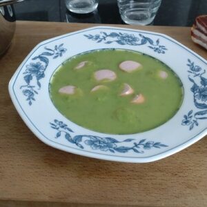 Hessische Erbsensuppe